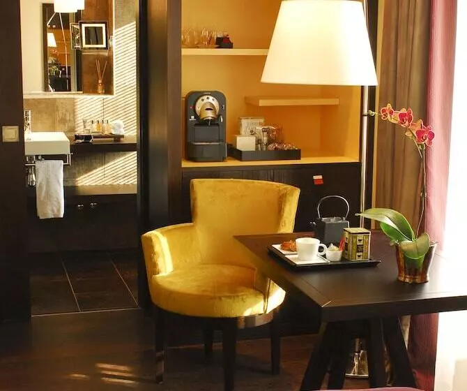 Fotos del hotel Eastwest Hôtel:  10