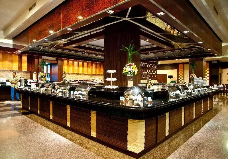 Fotos del hotel Grand Pacific Sovereign Resort & Spa:  10