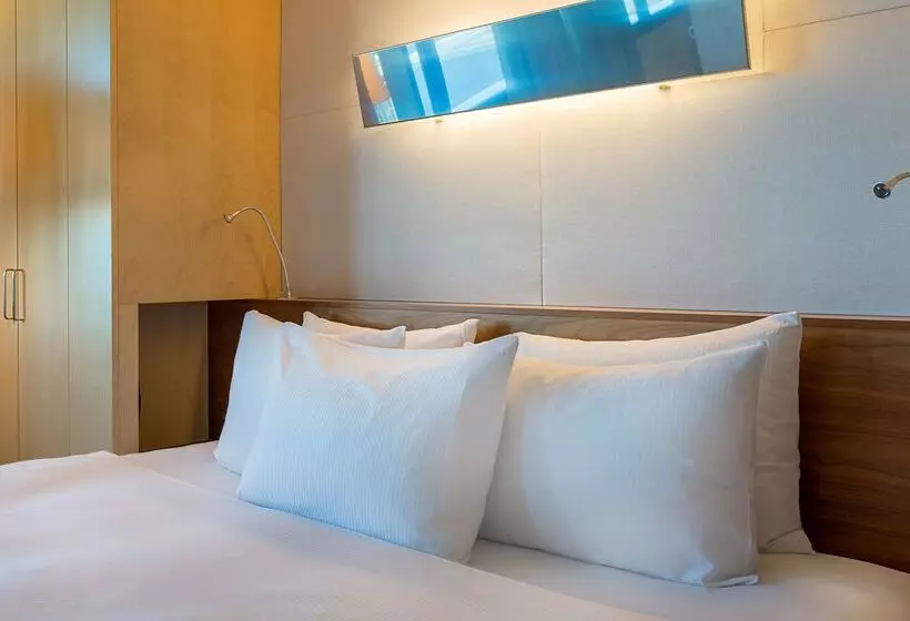 Fotos del hotel Hilton Helsinki Airport:  27
