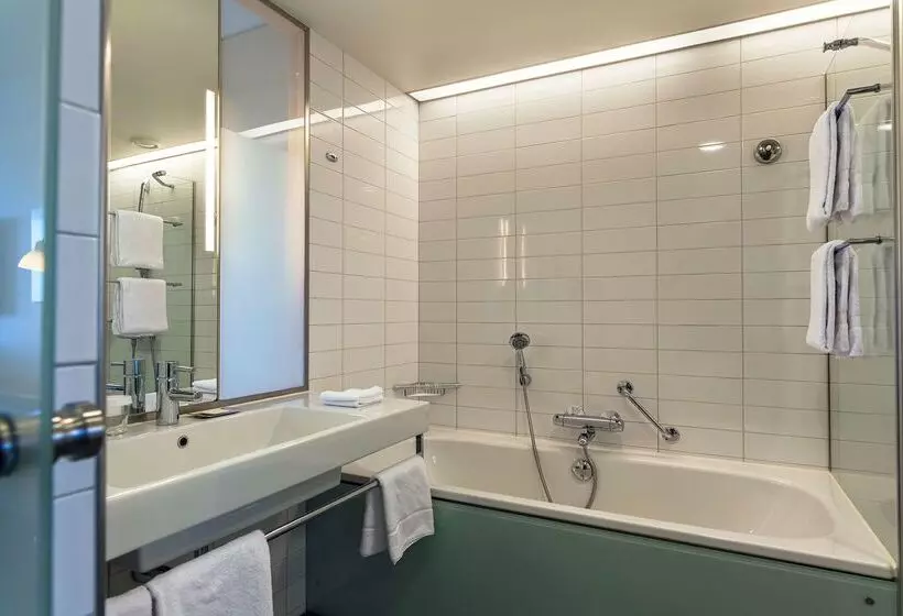 Fotos del hotel Hilton Helsinki Airport:  17