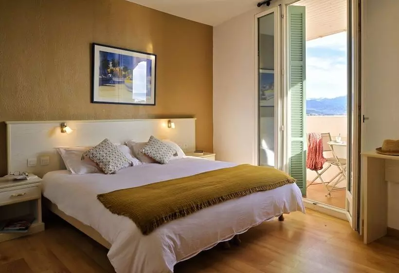 Fotos del hotel Hôtel Du Golfe:  18