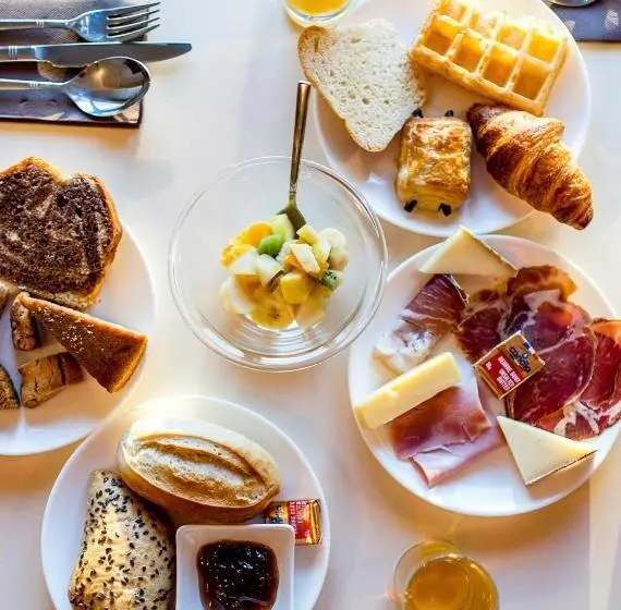 Fotos del hotel Hôtel Du Golfe:  3