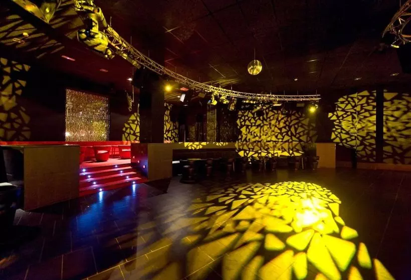 Fotos del hotel Urh Hotel Spa Zen Balagares:  5