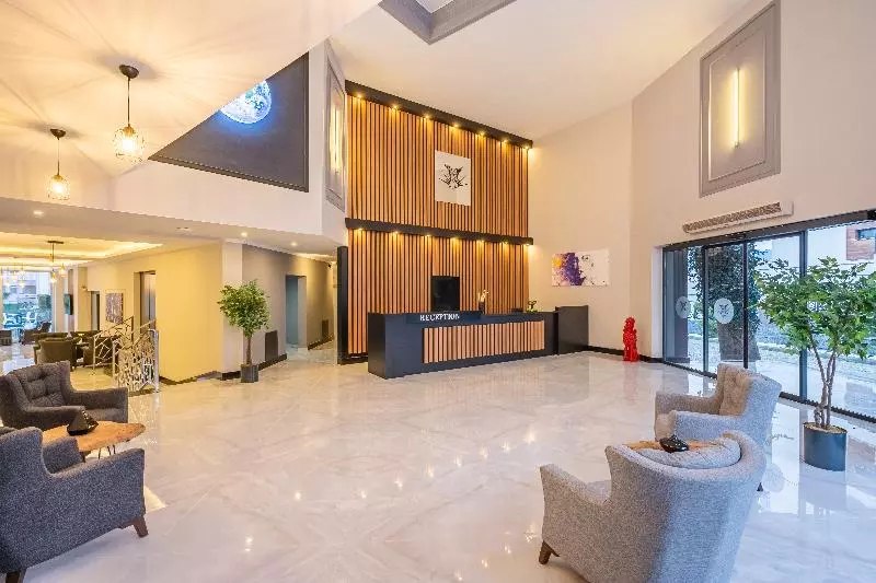 Fotos del hotel Royal Palace Kusadasi:  3