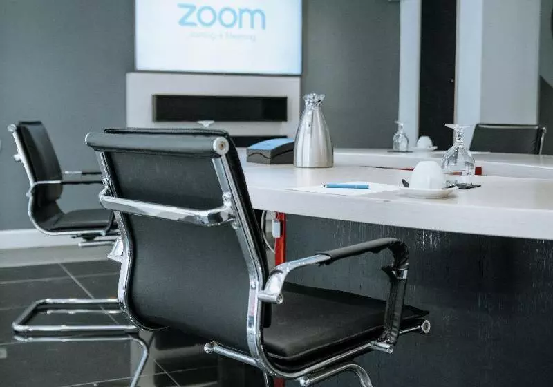 Fotos del hotel Semiramis City:  25