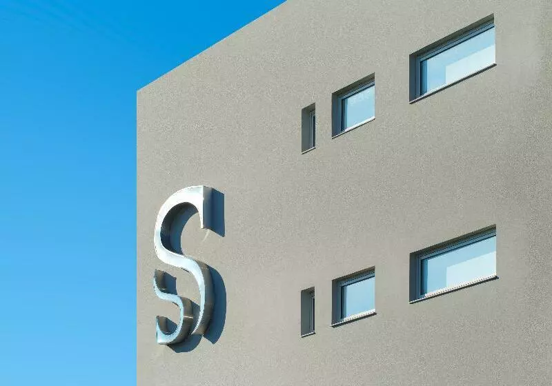 Fotos del hotel Semiramis City:  17