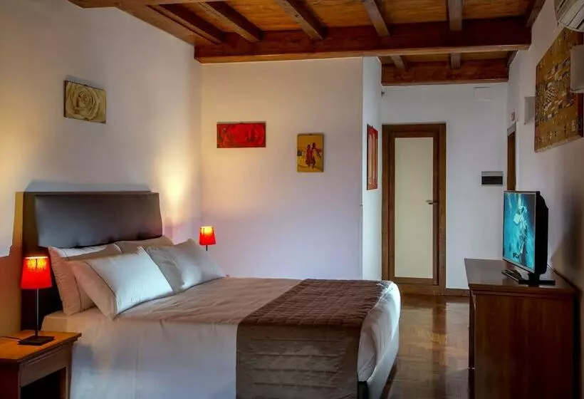 Fotos del hotel Suite Artis Barberini:  17