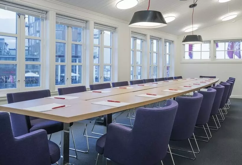 Fotos del hotel Thon Hotel Lofoten:  17