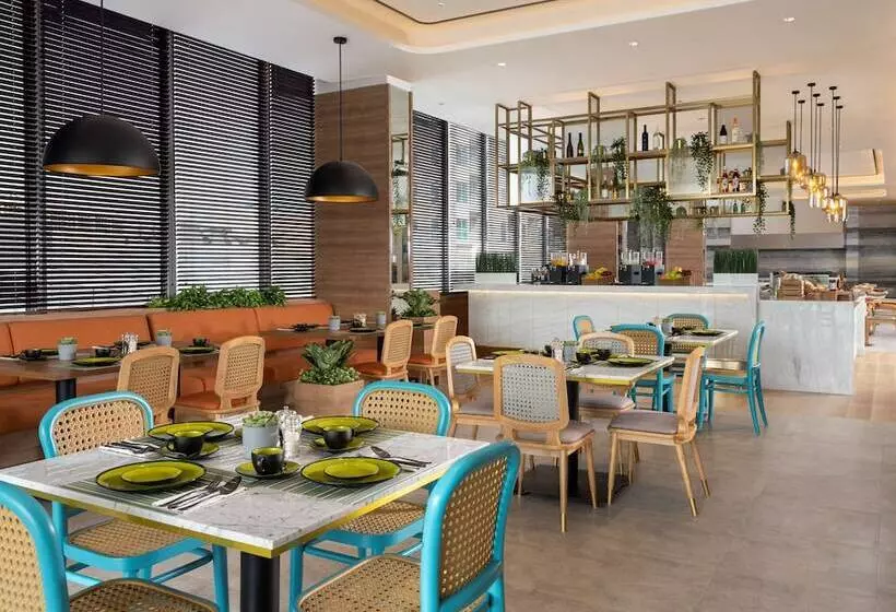 Fotos del hotel Hilton Garden Inn Jakarta Taman Palem:  11