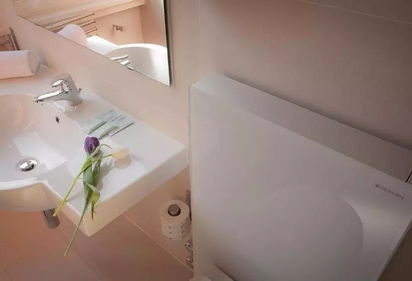 Fotos del hotel Genius Hotel Downtown:  12