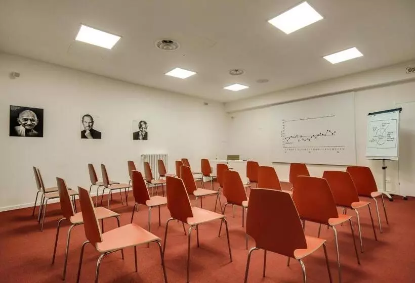 Fotos del hotel Genius Hotel Downtown:  11