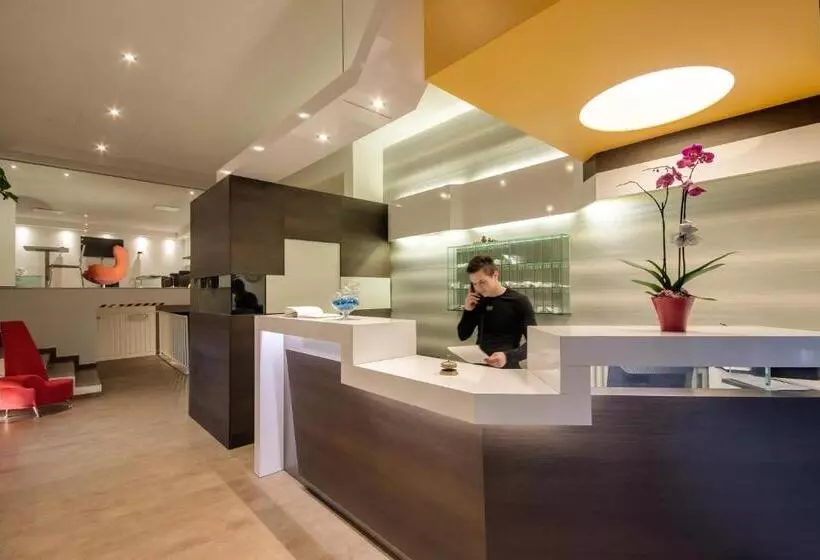 Fotos del hotel Genius Hotel Downtown:  10