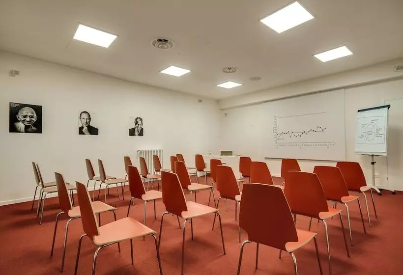 Fotos del hotel Genius Hotel Downtown:  5