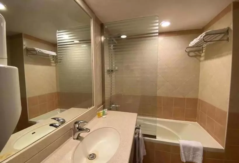 Fotos del hotel Golden Tulip Al Nasiriah:  9