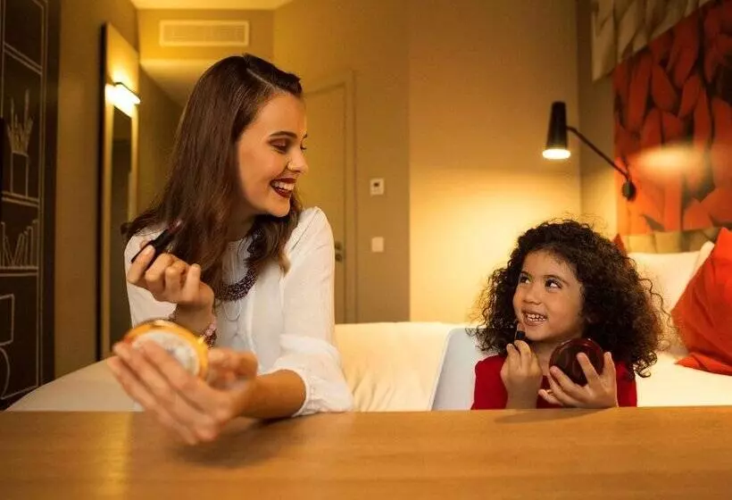 Fotos del hotel Ibis Casa Voyageurs:  15