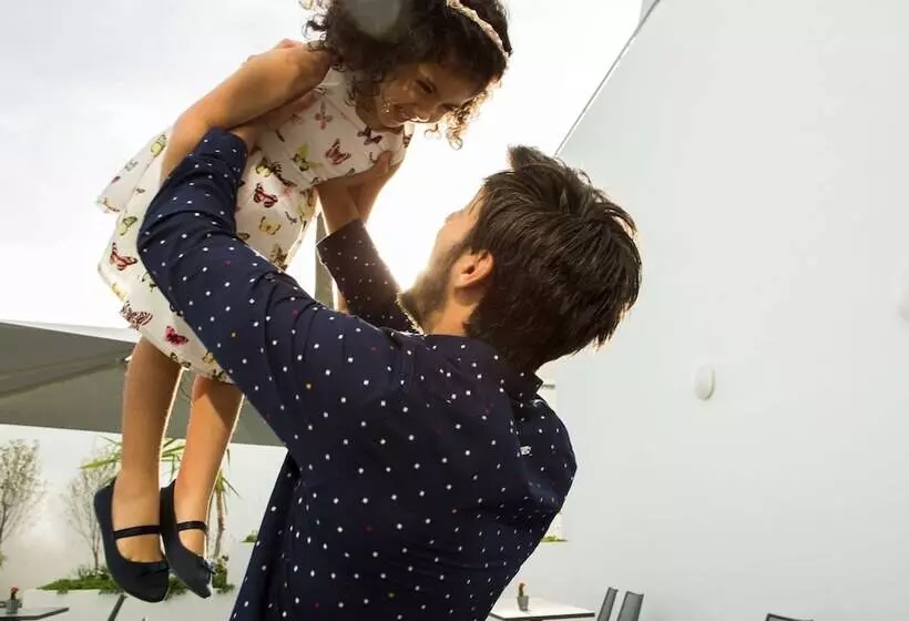 Fotos del hotel Ibis Casa Voyageurs:  9