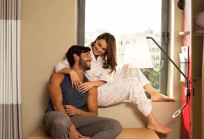 Fotos del hotel Ibis Casa Voyageurs:  10