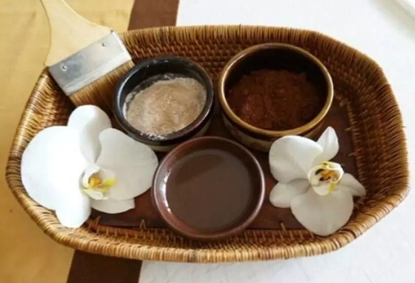 Fotos del hotel Lirolay Suites:  2