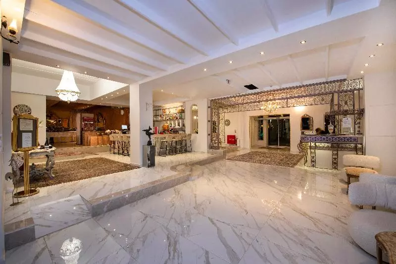 Fotos del hotel Orpheas Resort:  3