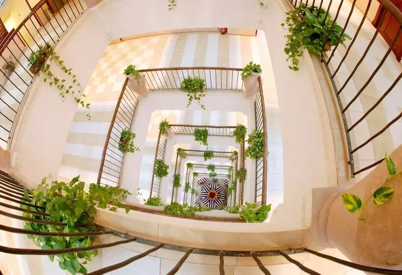 Fotos del hotel Al Liwan Suites:  7