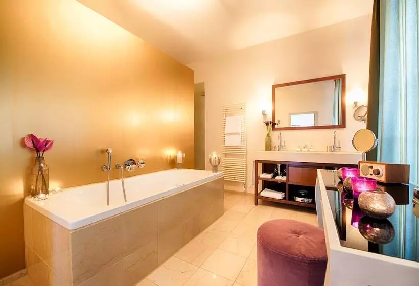 Fotos del hotel Alden Suite Hotel Splügenschloss Zurich:  11