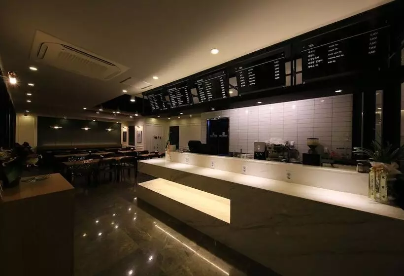 Fotos del hotel Kobos:  6