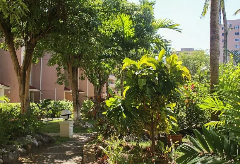 Fotos del hotel Fisherman Point Beach Resort:  22