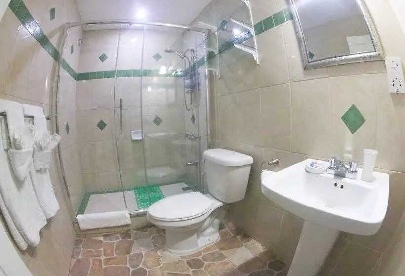 Fotos del hotel Fisherman Point Beach Resort:  5