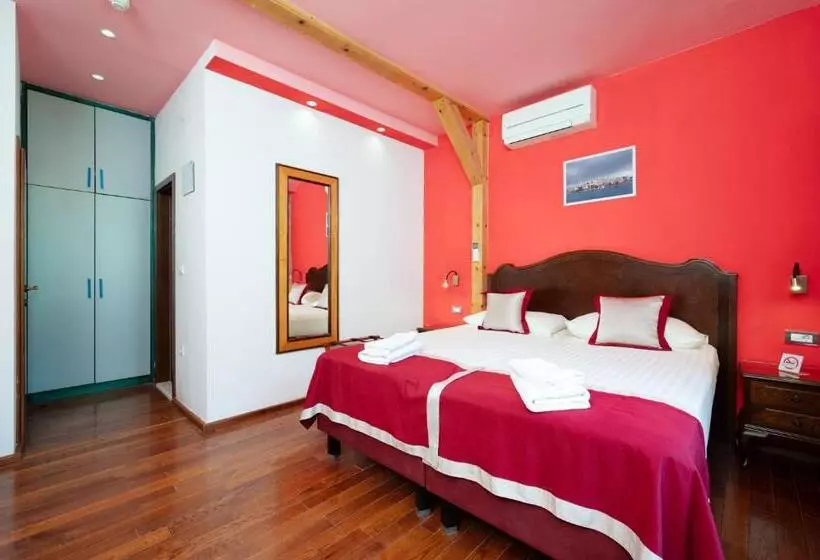 Fotos del hotel Heritage Hotel Tragos:  6