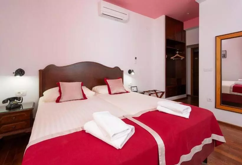 Fotos del hotel Heritage Hotel Tragos:  14