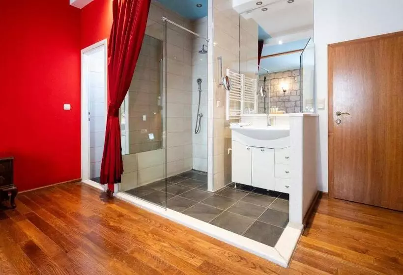 Fotos del hotel Heritage Hotel Tragos:  3