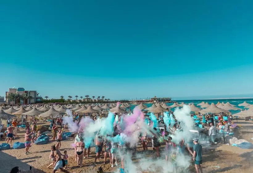 Sunrise Mamlouk Palace Resort