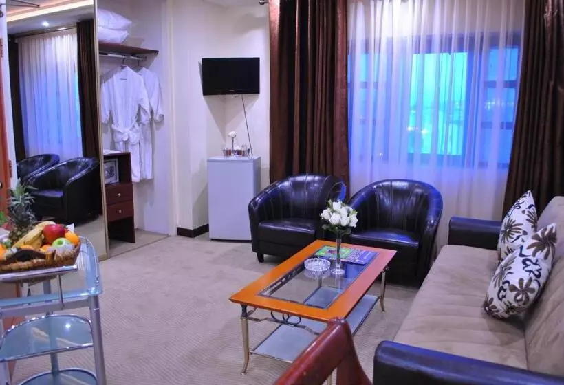 Fotos del hotel Larsa:  25