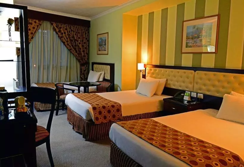 Fotos del hotel Larsa:  3