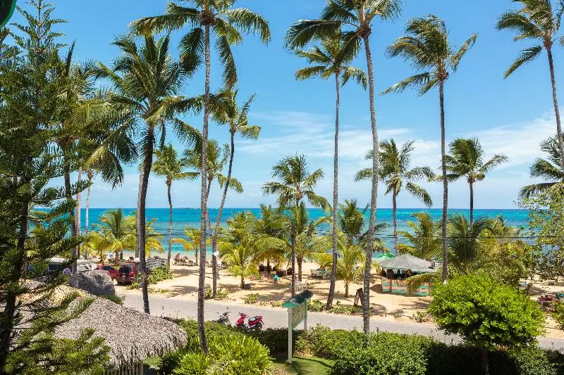 Fotos del hotel Playa Colibri:  5