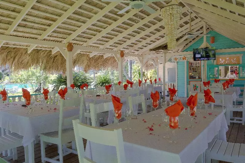 Fotos del hotel Playa Colibri:  2