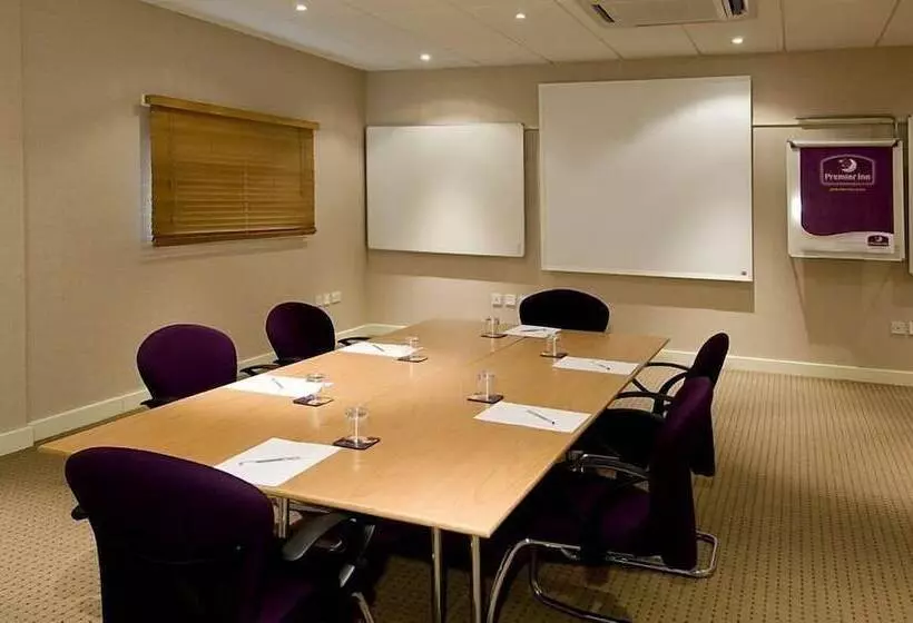 Fotos del hotel Premier Inn Manchester Airport Runger Lane South:  3