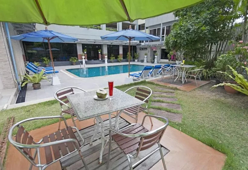 Fotos del hotel Summit Pavilion:  20