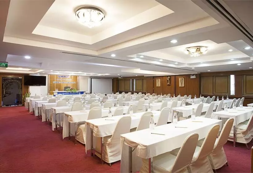 Fotos del hotel Summit Pavilion:  7