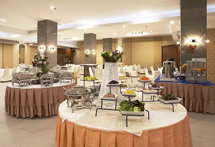 Fotos del hotel Summit Pavilion:  13