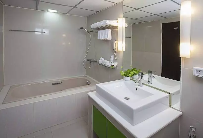 Fotos del hotel Summit Pavilion:  14