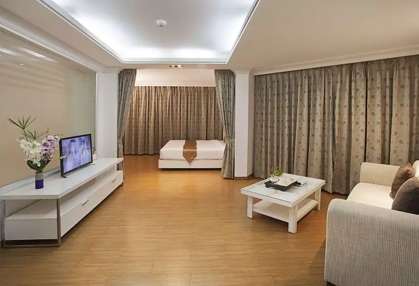 Fotos del hotel Summit Pavilion:  15