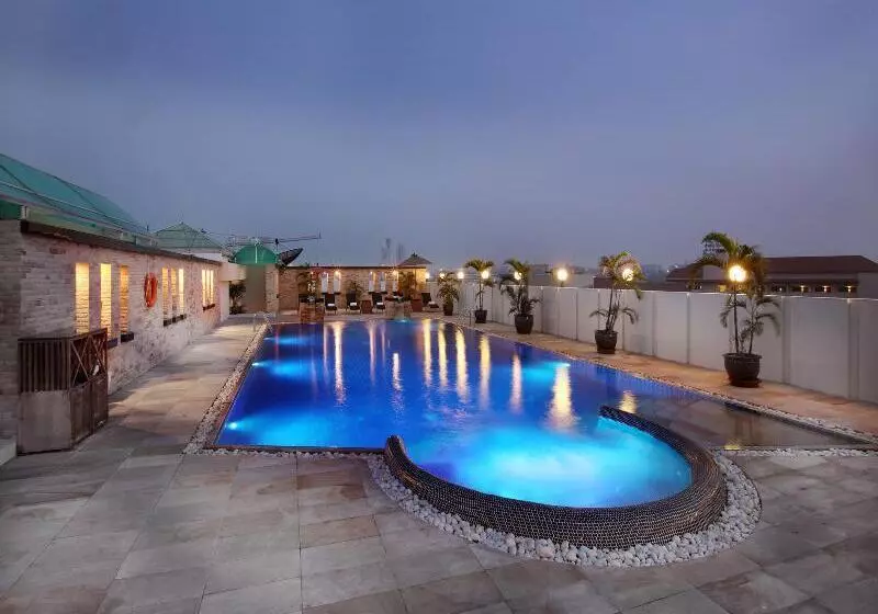 Fotos del hotel Amari Nova Suites:  18