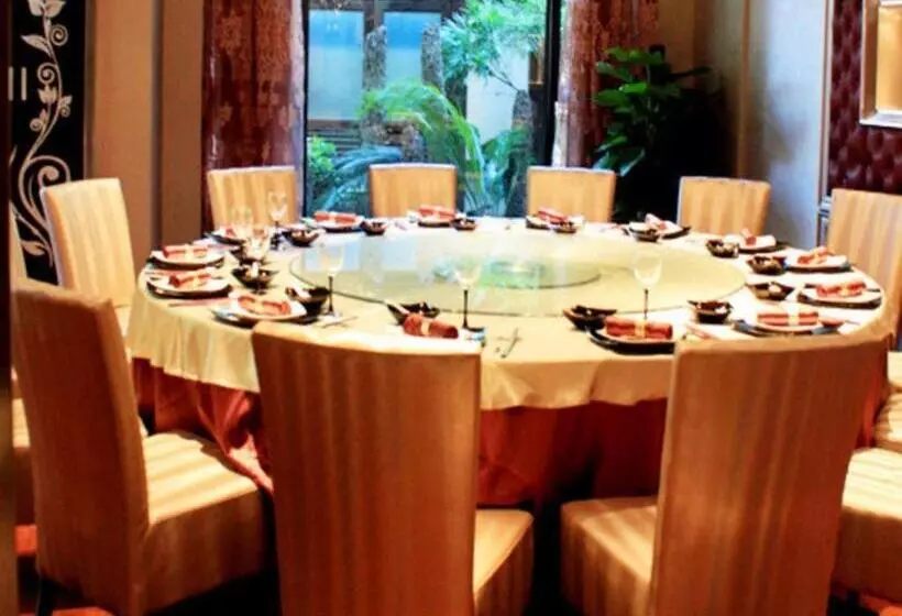 Fotos del hotel Holiday Wuyang:  12