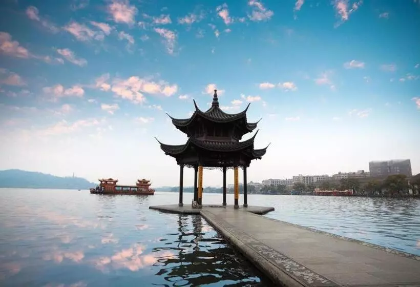 Fotos del hotel Holiday Wuyang:  9