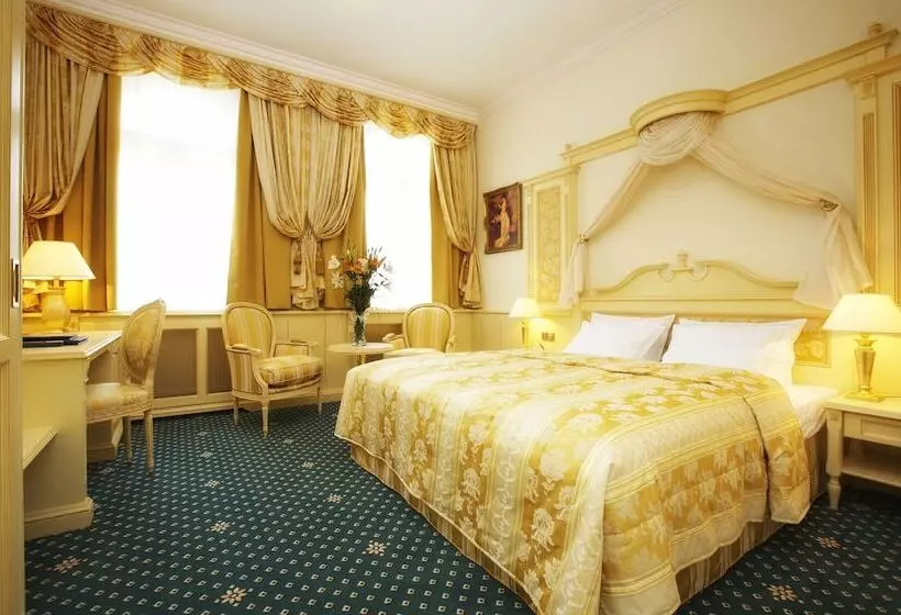 Fotos del hotel Luxury Family Hotel Royal Palace:  12