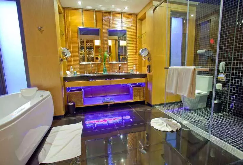 Fotos del hotel Ramada Resort By Wyndham Khao Lak  Sha Plus Extra:  9