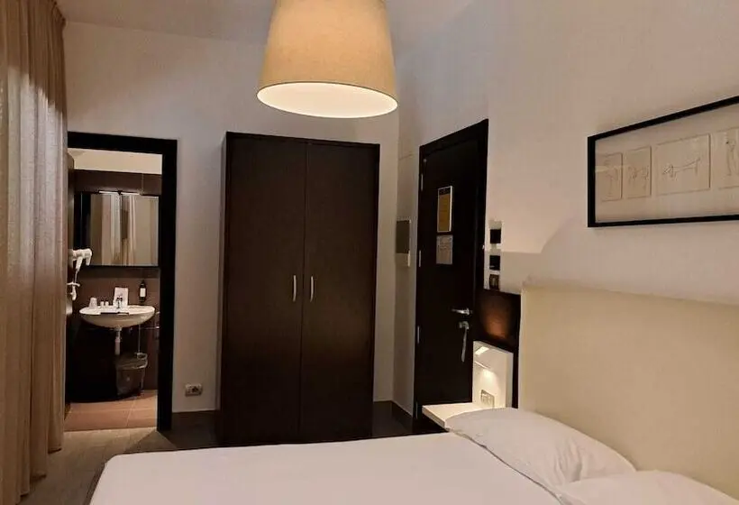 Fotos del hotel Excel Roma Montemario:  22