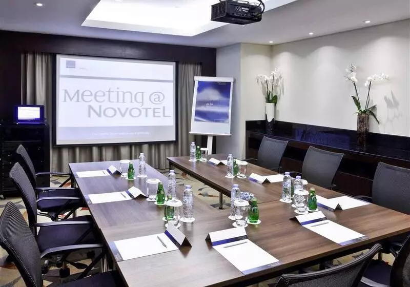 Fotos del hotel Novotel Deira City Centre:  12