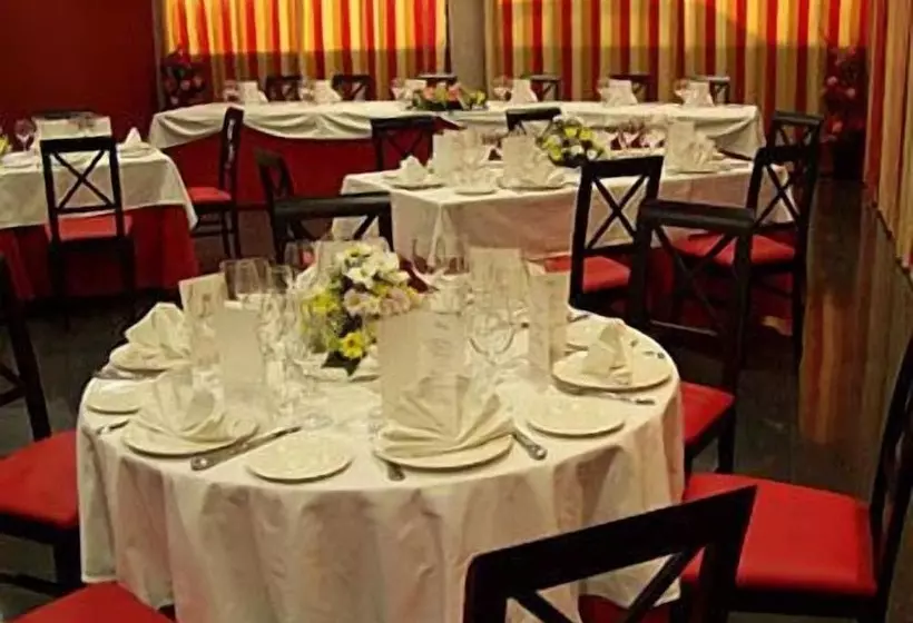 Fotos del hotel Alfinden:  11